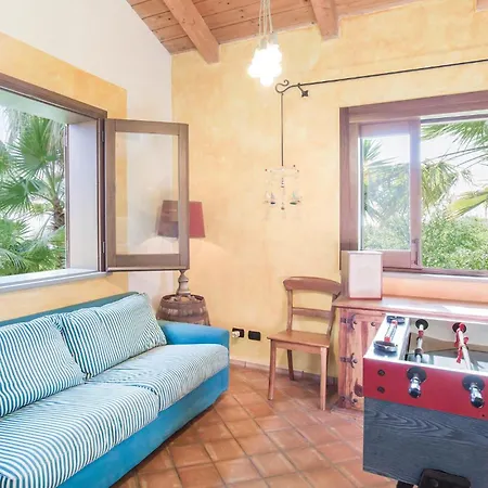 Holiday home Beautiful In S, Maria Di Ricadi Vv With 3 Bedrooms And Wifi