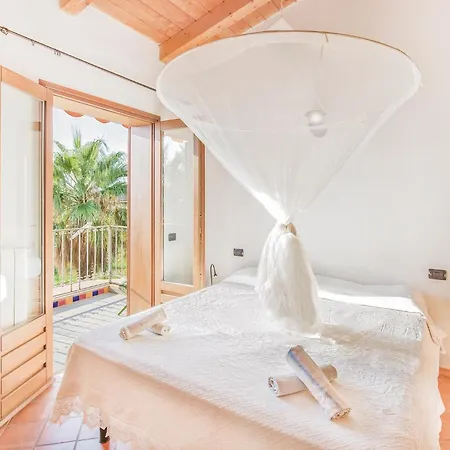 Lovely In S Maria Di Ricadi Vv With Wifi Ferienhaus Santa Maria (Vibo Valentia)
